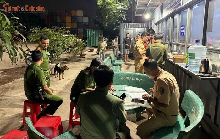 Các doanh nghiệp, công ty và tài xế hợp tác với cơ quan chức năng...