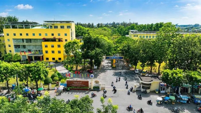 Thỉnh giảng không chỉ là giải pháp bổ sung nhân lực mà có thể trở thành một phần trong chiến lược phát triển đội ngũ.