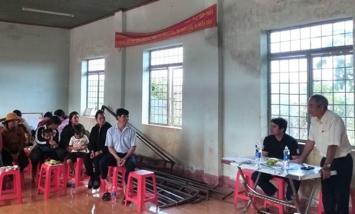 Buổi tuyên truyền, phổ biến nghề đến người dân.