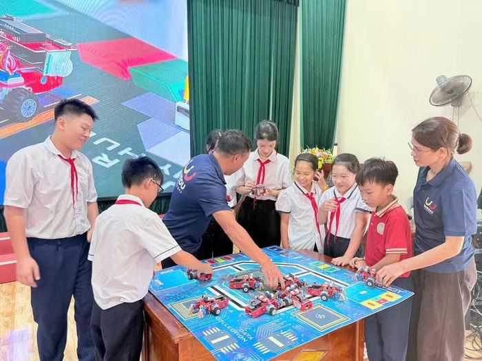 Các hoạt động góp phần xây dựng thế hệ công dân số tự tin, năng động.