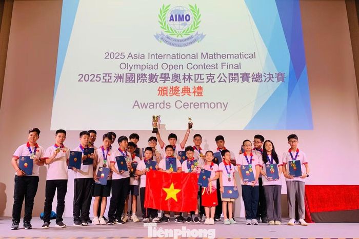 Lần đầu tham gia AIMO quốc tế 2025 tại Nhật Bản, Sơn Hà xuất sắc giành Huy chương Vàng.