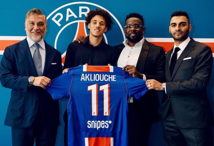  PSG vừa mua tiền đạo Maghnes Akliouche nên rất chủ động trong các phương án nhân sự. 