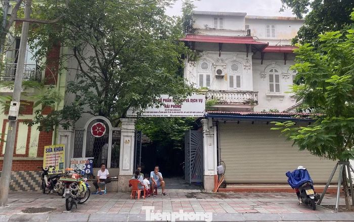 Cơ sở nhà đất số 23 Điện Biên Phủ, số 10 Minh Khai và 40 Trần Quang Khải, trung tâm thành phố Hải Phòng.