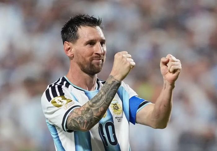 Messi xúc động và khóc khi nghĩ về ông Jorge ở trận ra quân World Cup 2026.