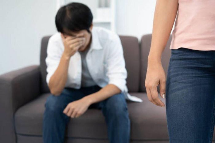 Vì nghi ngờ vợ mình, người chồng đã đi xét nghiệm ADN và nhận kết quả buồn. Ảnh: Oriental Daily
