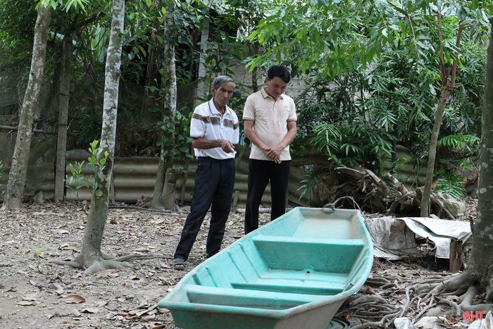 Ông Dương cho biết, mặc dù chủ động từ sớm nhưng hiệu quả không cao do phương tiện tại chỗ đang thiếu.