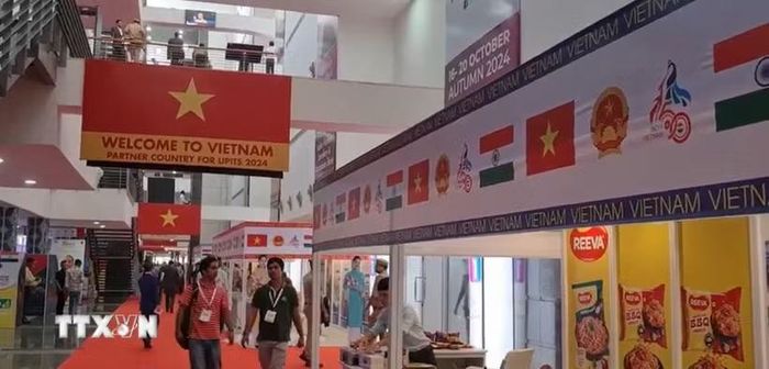 Gian hàng Việt Nam tại Triển lãm Thương mại Quốc tế Uttar Pradesh 2024. (Ảnh: TTXVN phát)