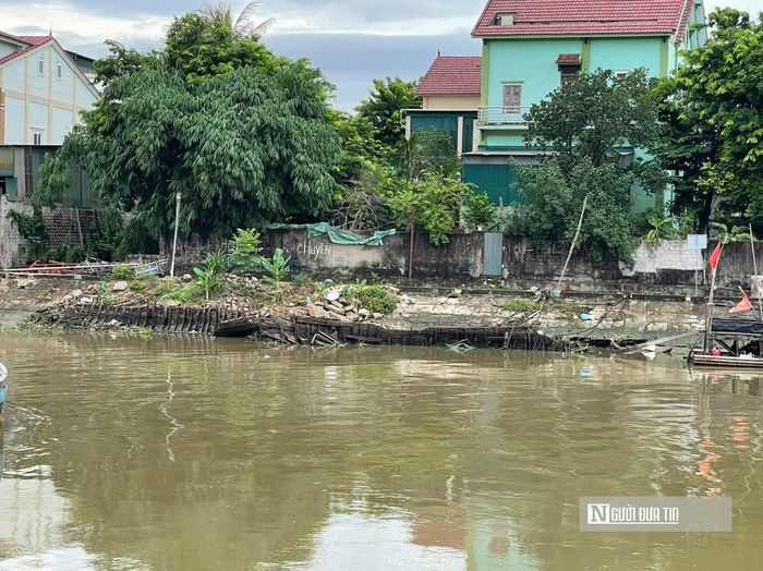 Sống tại khu vực neo đậu Lạch Vạn, ông Nguyễn Duy Cường, trú tại xã Diễn Châu, chia sẻ, dọc tuyến Lạch Vạn đang tồn đọng rất nhiều tàu cá cũ nát, hư hỏng. Ban đầu, một số người dân có ý định để tàu tự mục nhằm tận dụng lấy gỗ làm củi, nhưng thực tế hiện nay không ai sử dụng đến. Tình trạng bỏ hoang kéo dài này đã làm mất mỹ quan và bóp nghẹt luồng lạch bởi ô nhiễm.