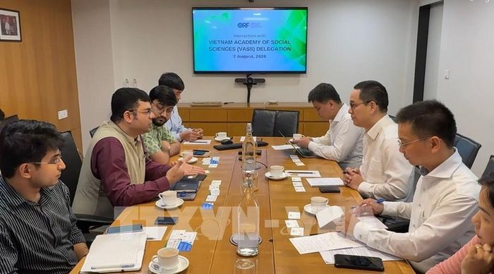 Cuộc làm việc giữa VASS và các chuyên gia ORF. Ảnh: Ngọc Thúy - P/v TTXVN tại Ấn Độ