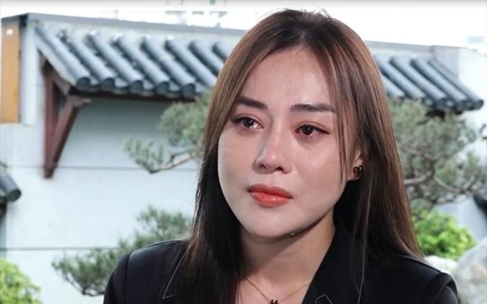 Sau tất cả những sóng gió, Phương Oanh dần cân bằng được cuộc sống, tìm được bình yên.