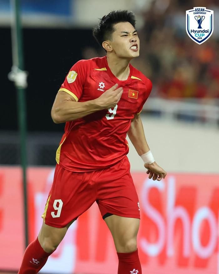 Tuyển Việt Nam đã chính thức giành ngôi đầu bảng A AFF Cup 2026, và trình diễn của thầy trò HLV Kim Sang Sik nhanh chóng nhận được sự quan tâm từ người hâm mộ Thái Lan. Ảnh: ASEAN United FC