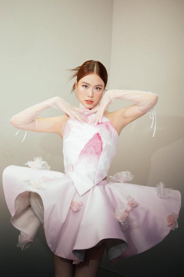Khán giả trông chờ vào hành trình sắp tới của Hoàng Thùy Linh.