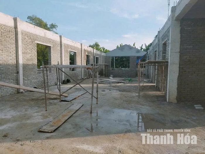 Công trình bếp ăn bán trú tại Trường Tiểu học Hải Nhân dự kiến hoàn thành trước năm học mới 2026-2027.