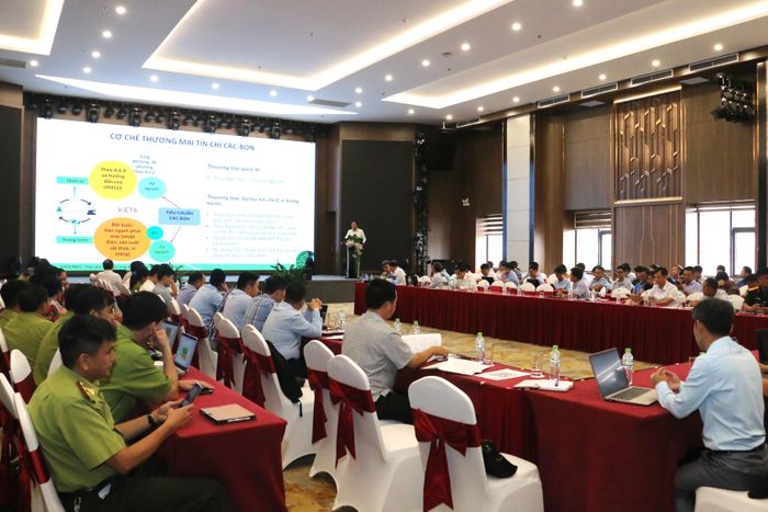 Toàn cảnh buổi hội thảo.