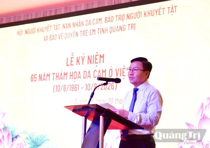 Đồng chí Đào Mạnh Hùng, Phó Chủ tịch Thường trực Ủy ban MTTQ Việt Nam tỉnh phát biểu tại lễ kỷ niệm - Ảnh: H.L