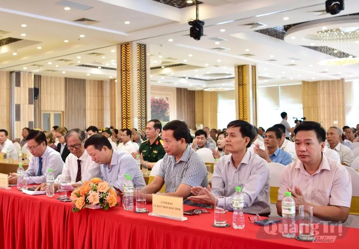 Các đại biểu tham dự lễ kỷ niệm - Ảnh: H.L
