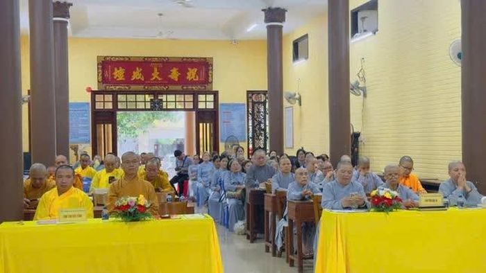 Chư Tăng Ni, Phật tử tham dự hội nghị