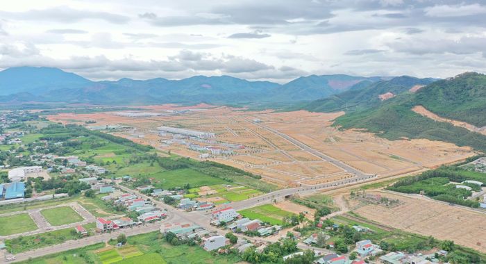 Lãnh đạo tỉnh yêu cầu các cấp ngành đồng hành cùng doanh nghiệp trong quá trình triển khai các dự án.
