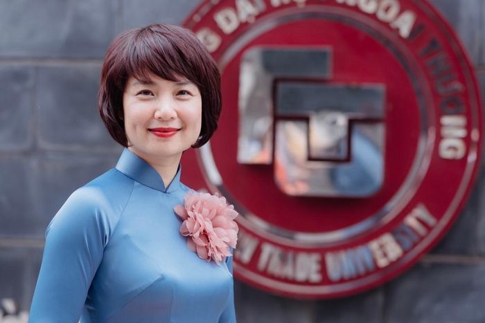 PGS.TS Phạm Thu Hương, Hiệu trưởng Trường Đại học Ngoại thương. Ảnh: FTU