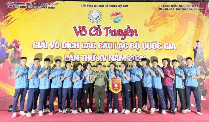 Đoàn võ cổ truyền CAND tại giải đấu.