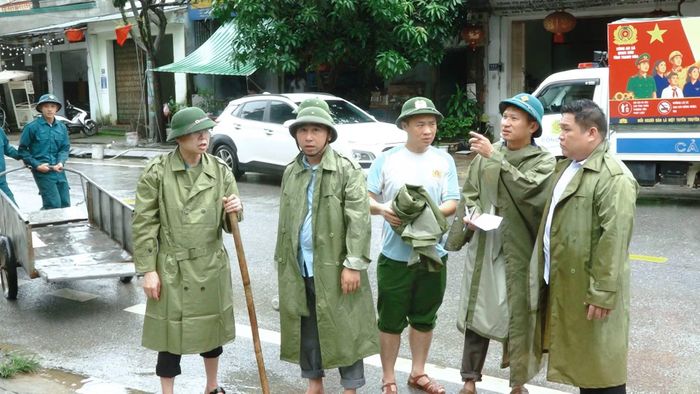 Về mùa mưa, nguy cơ sạt lở đất luôn hiện hữu.