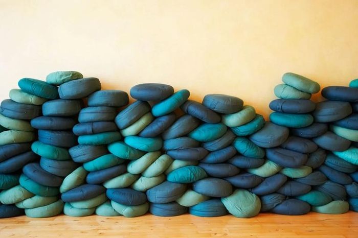 Đệm ngồi thiền (bồ đoàn). (Nguồn: NCB / Alamy Stock Photo).