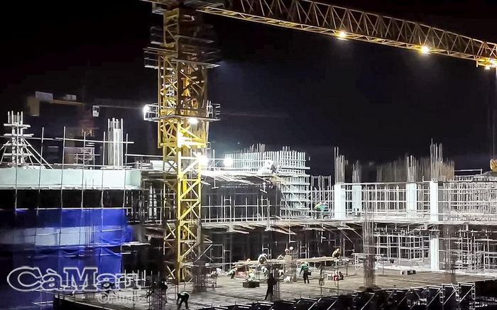 Dự án Bệnh viện Ða khoa Cà Mau 1.200 giường bệnh là một trong những công trình trọng điểm được tỉnh tập trung quyết liệt, từ khâu giải phóng mặt bằng đến tiến độ và chất lượng công trình.