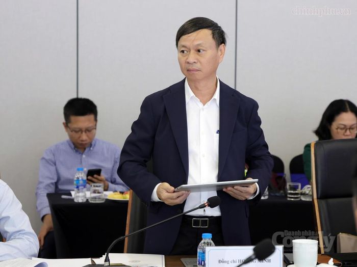 Thứ trưởng Bộ KH&CN Hoàng Minh phát biểu tại buổi làm việc. Ảnh: VGP/Gia Huy