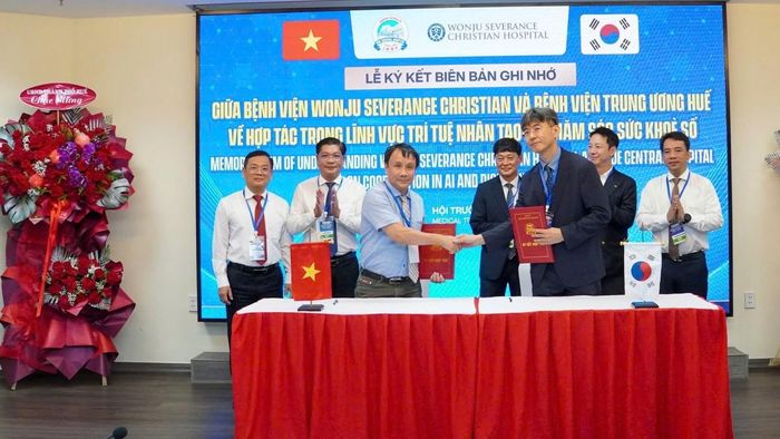 Ký kết Biên bản ghi nhớ hợp tác giữa BVTW Huế với Bệnh viện Yonsei Wonju Severance Christian và Gangwon Technopark