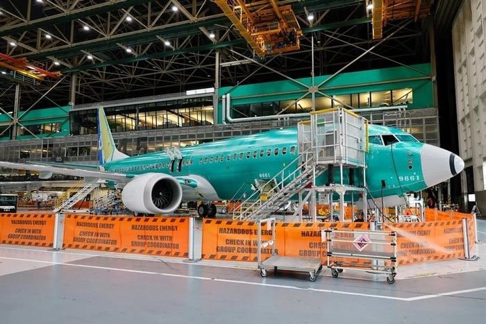 Gần 500 máy bay Boeing bị kiểm tra do nguy cơ nứt thân. (Ảnh: The Seattle Times)