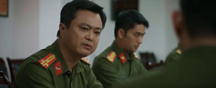 Đội trưởng Trần Nam Châu không ngăn cản được quyết định Phó Giám đốc Công an tỉnh. Ảnh VTV