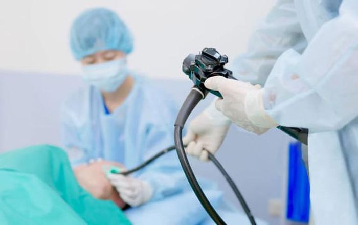 Nội soi thực quản giúp xác định chính xác nguyên nhân gây bệnh, từ đó có phương pháp điều trị phù hợp. Ảnh BSCC