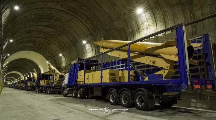 Giới chuyên gia quân sự nhận định việc bổ sung số lượng đạn dược tiêu hao sẽ mất vài năm và tiêu tốn hàng tỷ USD, vì vậy Washington buộc phải chọn giải pháp ngoại giao khi nhận thấy quân đội của họ đơn giản là không sẵn sàng cho một cuộc chiến kéo dài.