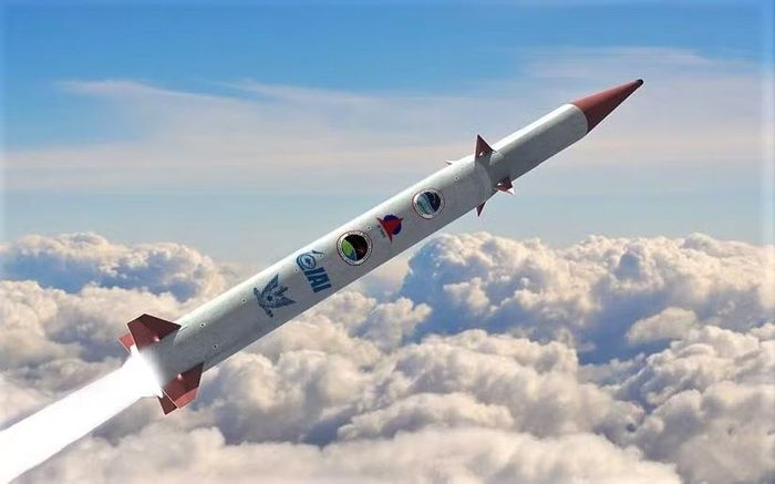 Việc phát hiện và theo dõi mục tiêu được thực hiện bởi các trạm radar tầm cực xa Green Pine và Super Green Pine, với phạm vi phát hiện tên lửa đạn đạo lên đến 500 - 900 km.