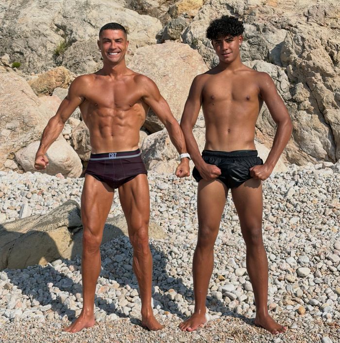  Ronaldo chưa bao giờ tiết lộ về mẹ của con trai đầu. Ảnh: cristiano/Instagram. 