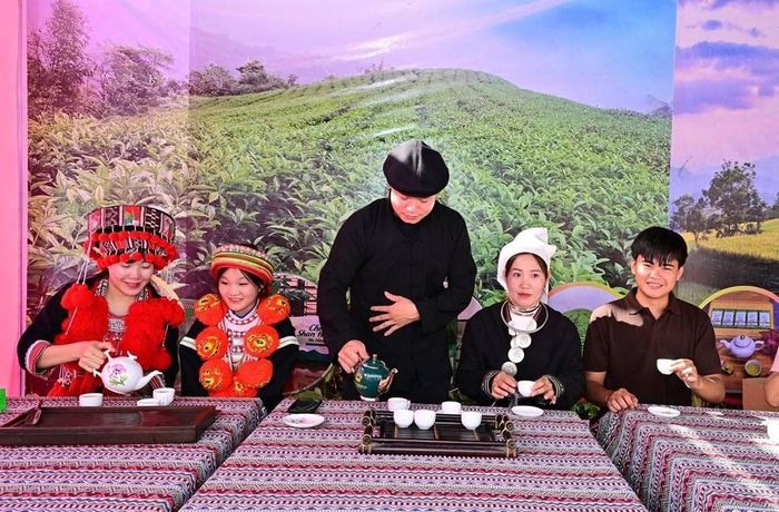 “Chợ phiên, chợ số” được kỳ vọng hình thành chuỗi giá trị gắn sản xuất với tiêu thụ và du lịch