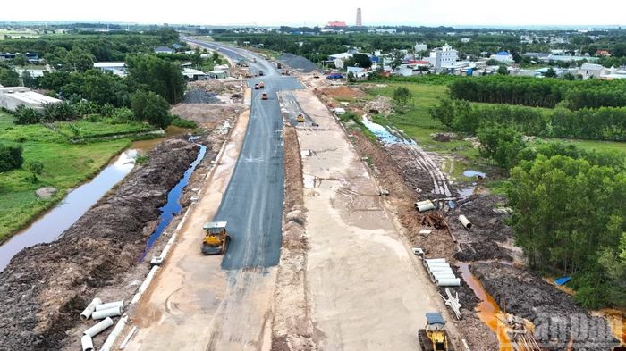 Dự án xây dựng đường 25C có tổng mức đầu tư hơn 647 tỷ đồng, kết nối từ Quốc lộ 51 và đường T1, sân bay Long Thành đến Hương lộ 19.