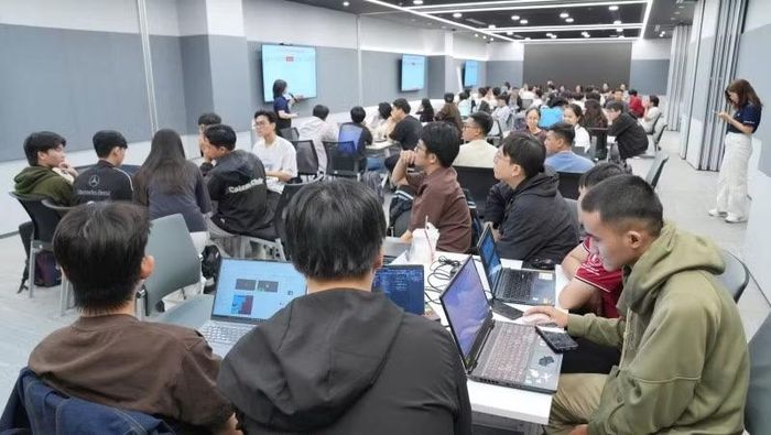 Sinh viên Trường đại học Công nghệ thông tin trong giờ học tập. (Ảnh: UIT)