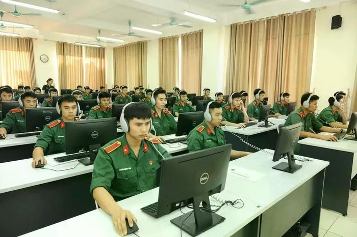 Học viên Học viện Hậu cần. (Ảnh: Học viện Hậu cần)