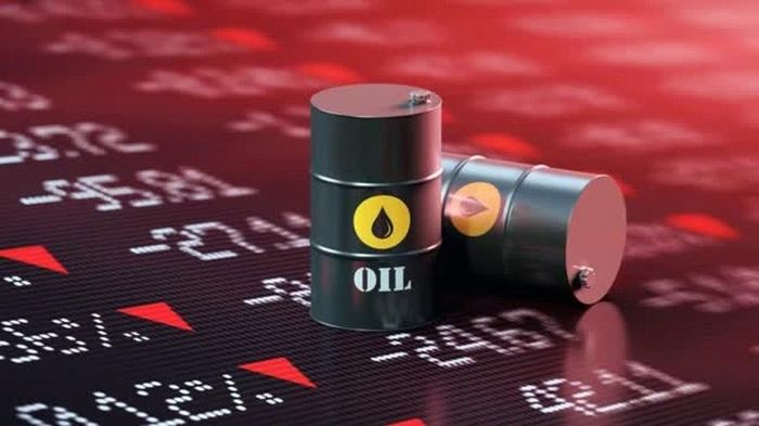 Giá dầu giảm khoảng 8% cả tuần. Ảnh minh họa: Reuters