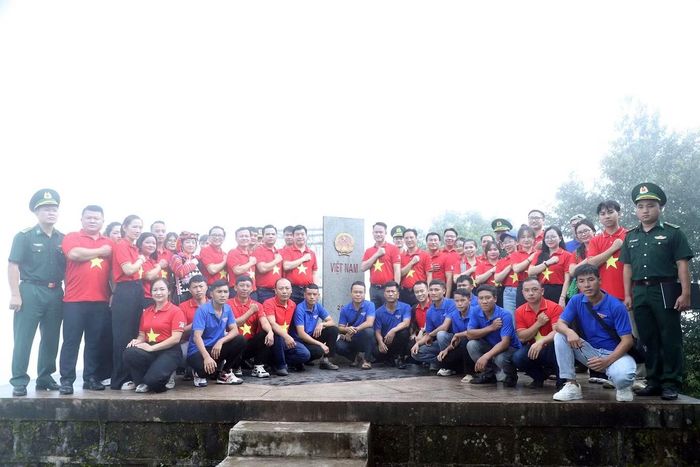 Hành trình Tôi yêu Tổ quốc tôi diễn ra tại Điện Biên.