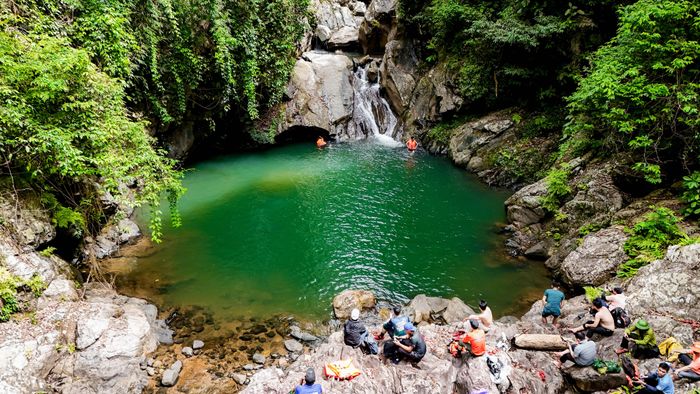 Trekking “Đánh thức cung đường xanh” sẽ đưa du khách chinh phục những đỉnh núi, băng qua đại ngàn, len qua các thung lũng suối và khám phá những hồ nước dưới chân thác. Ảnh: UBND XÃ ĐẶNG THÙY TRÂM