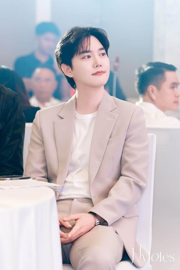 Nam diễn viên ấn tượng với văn hóa Việt Nam. Ảnh: BTC