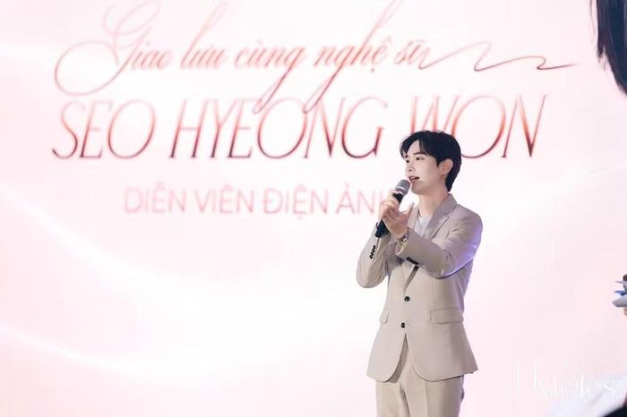 Người mẫu kiêm diễn viên điện ảnh Seo Hyeong Won trong sự kiện ra mắt thương hiệu chăm sóc sức khỏe và sắc đẹp đến từ Hàn Quốc. Ảnh: BTC