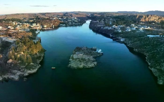 Eo biển ở Telavåg.