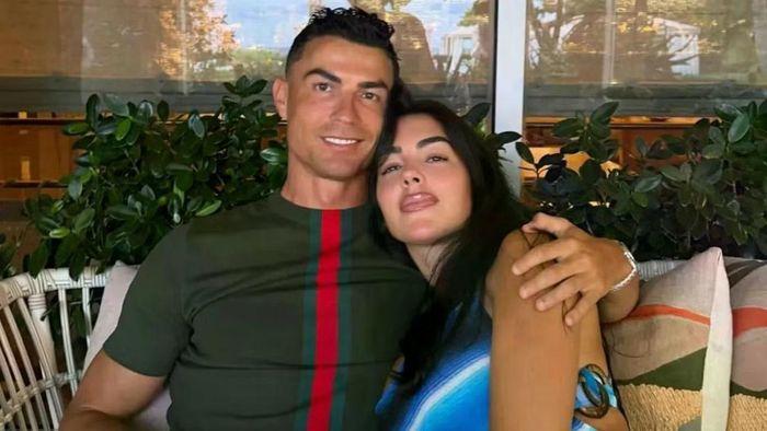 Chị gái khẳng định Ronaldo chưa cưới năm nay. Ảnh: IG