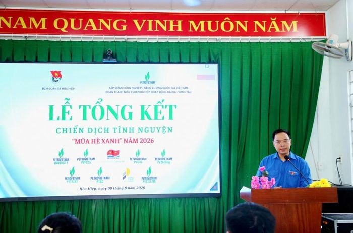 Đồng chí Lê Hoài Bắc, Phó Bí thư Đoàn Thanh niên Petrovietnam phát biểu tổng kết chiến dịch.
