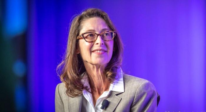 Nữ tỷ phú Abigail Johnson lãnh đạo Fidelity. Ảnh: Boston Business Journal
