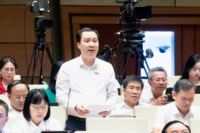 Đại biểu Vũ Văn Tiến. Ảnh: QH