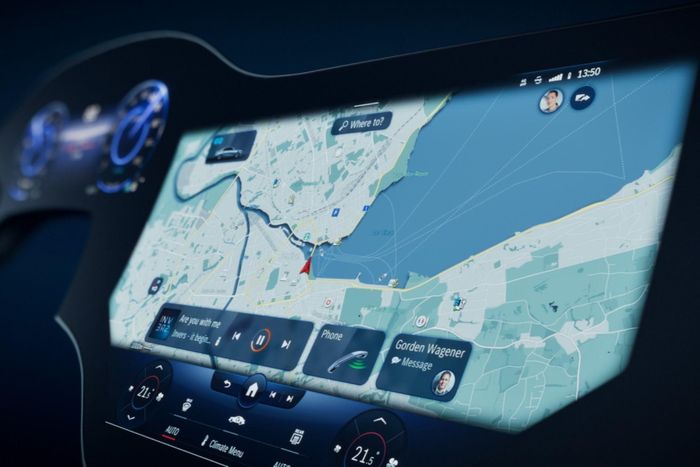 CEO Mercedes-Benz Ola Källenius mới đây thừa nhận hãng đã có lúc ưu tiên công nghệ hơn sự thuận tiện của khách hàng. Ảnh: Mercedes-Benz
